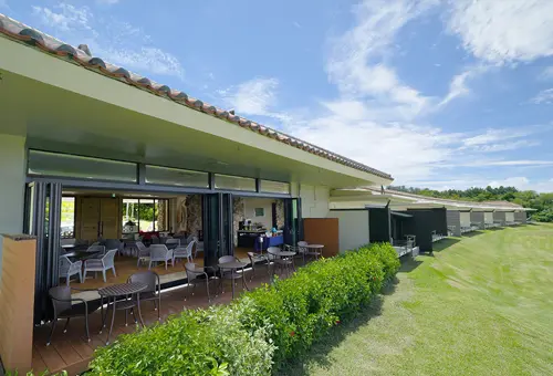 Club lounge