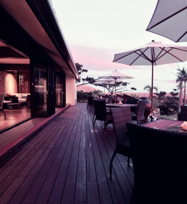RESTAURANT&BAR